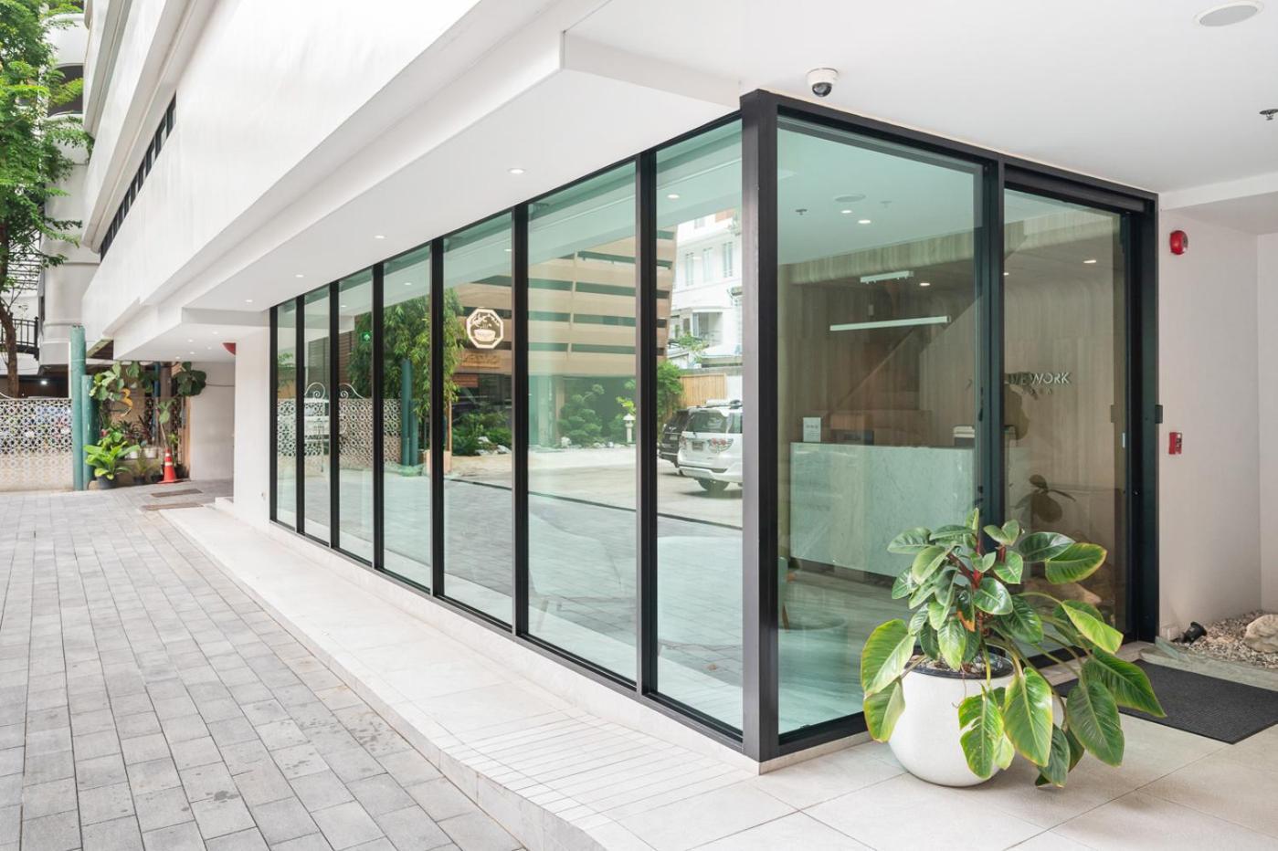Hotel Livezen Bangkok Sukhumvit Zewnętrze zdjęcie